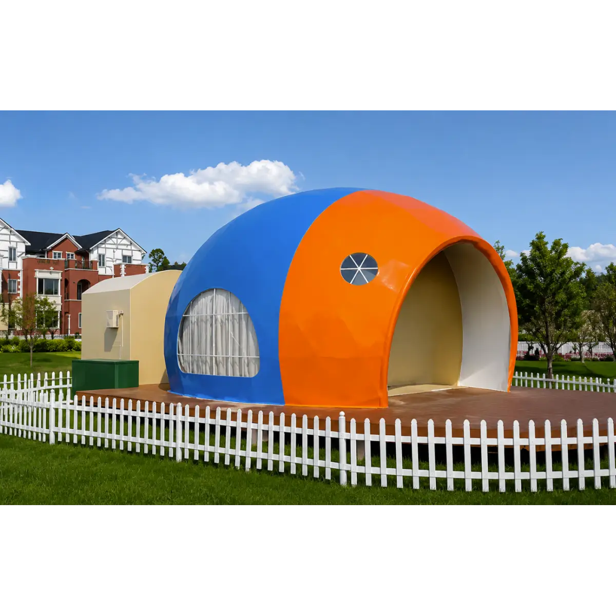 Cort Glamping Tip Dom Ladybug pentru Resorturi și Camping Premium LIRI Model HT-BE