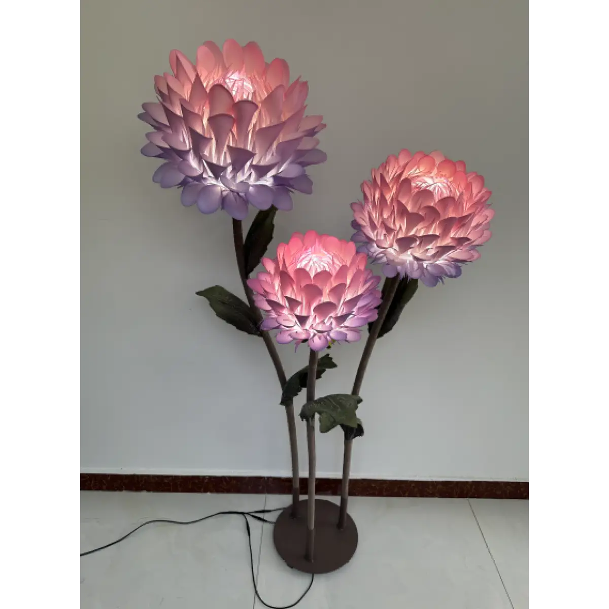 Lampă Decorativă LED în Formă de Floare Protea – 3 Capete