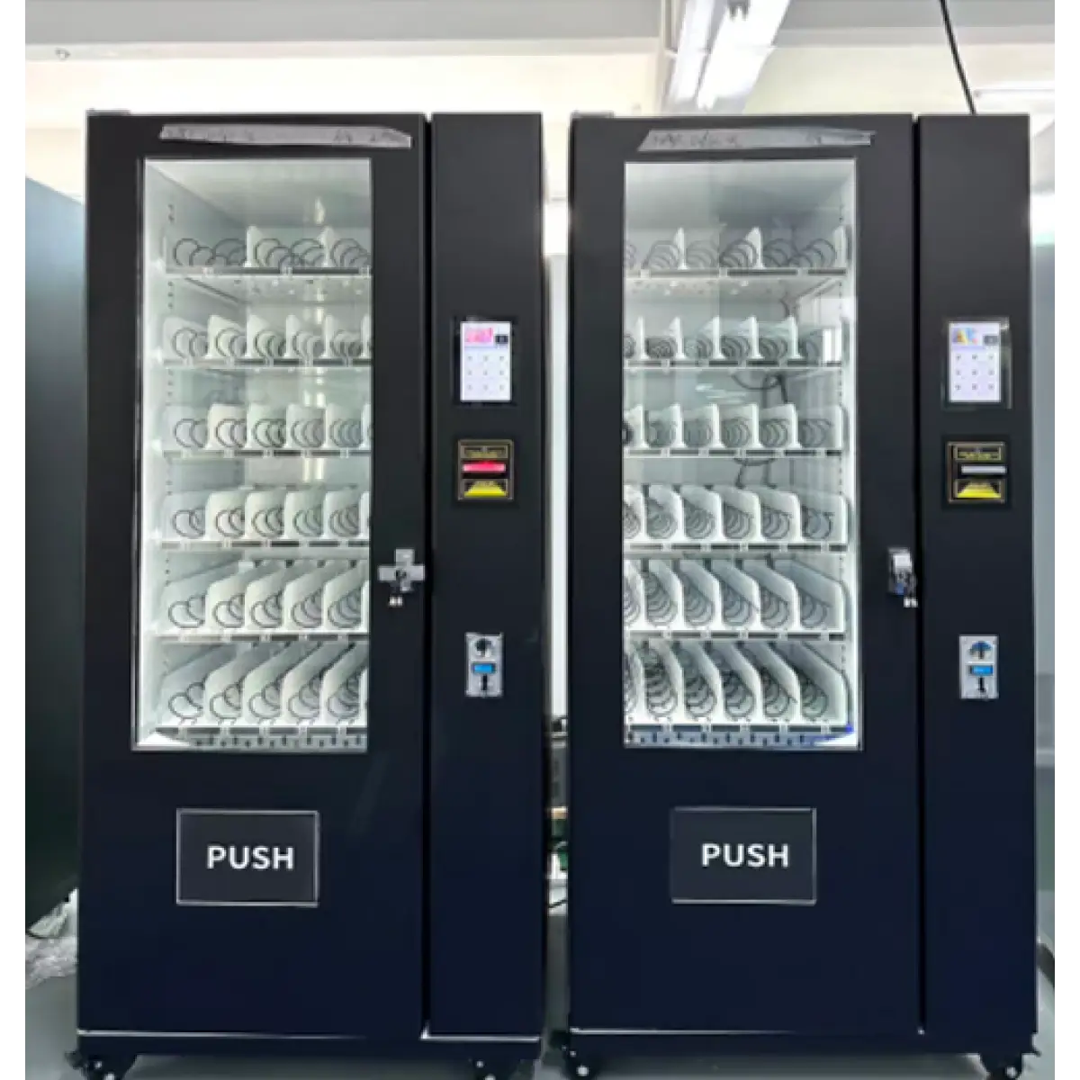 Automat de Vending Inteligent cu Touchscreen