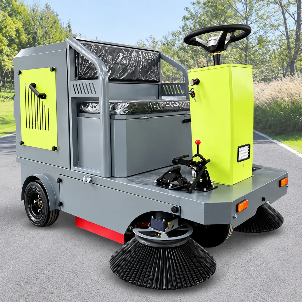 Mașină de măturat compactă LM-1400 Single Fan