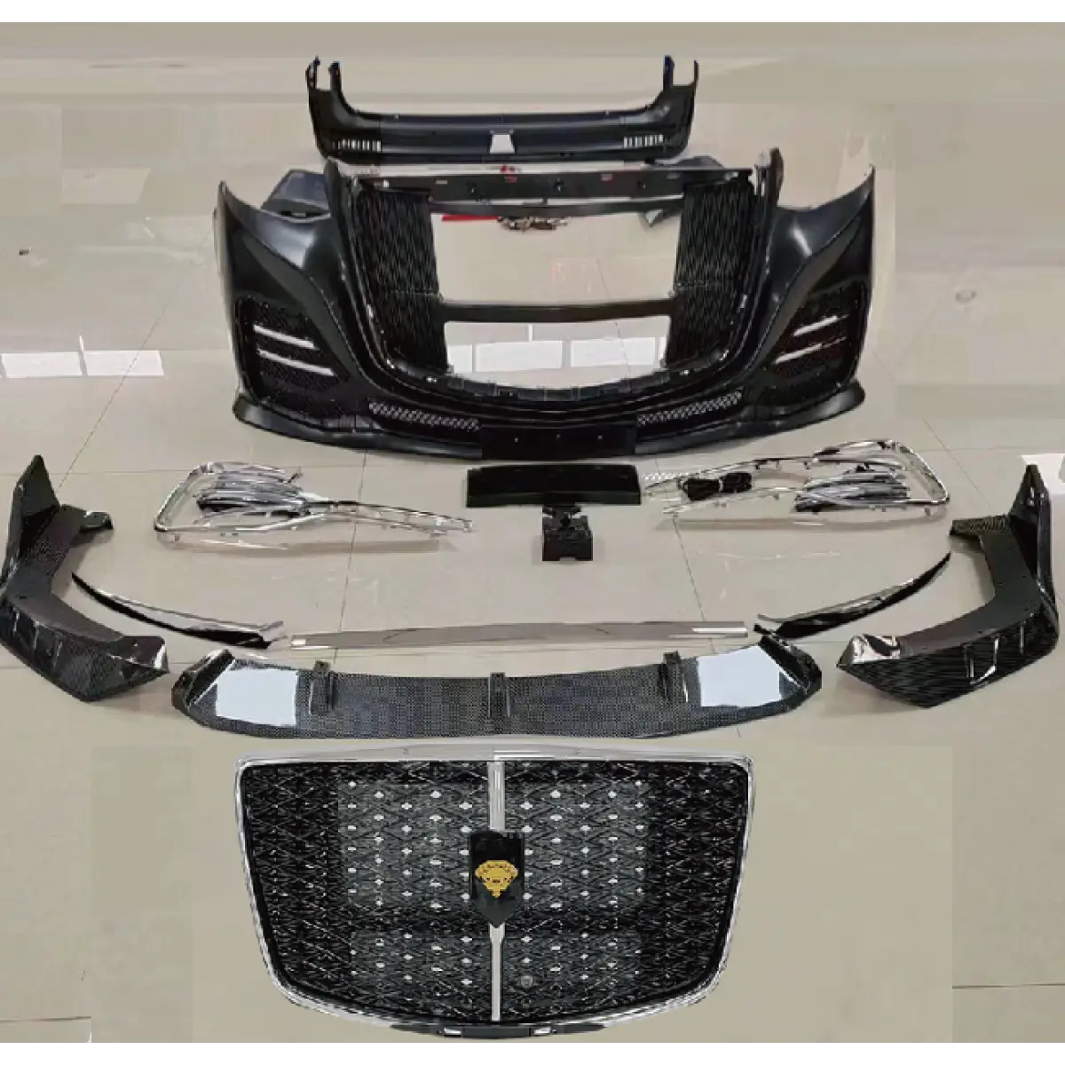 Kit exterior tip Crystal pentru Mercedes-Benz Sprinter 2019+