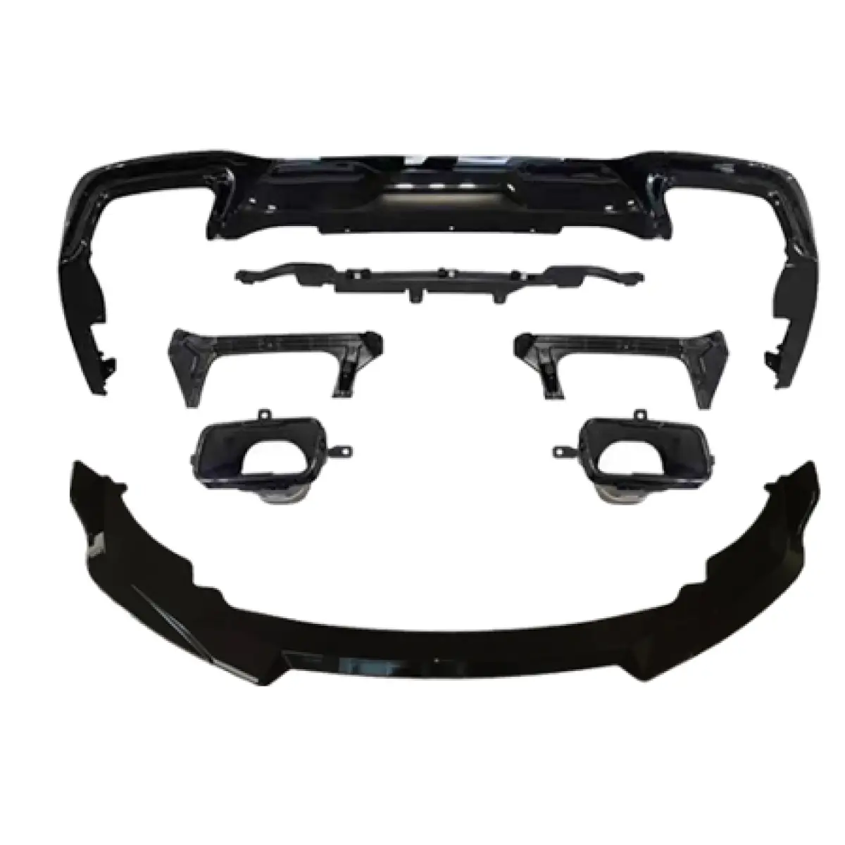 Difuzor Spate BMW F44 cu Țeavă de Eșapament